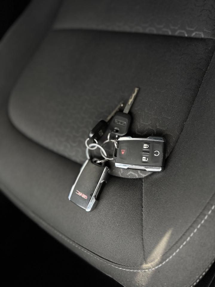 2018 GMC Canyon 4WD Crew Cab 128.3" All Terrain Photo