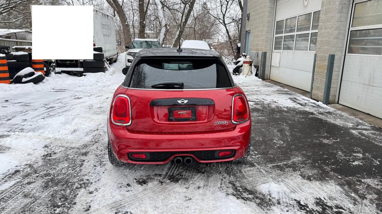 2015 MINI Cooper Hardtop 5dr HB S, sunroof, automatic, Photo