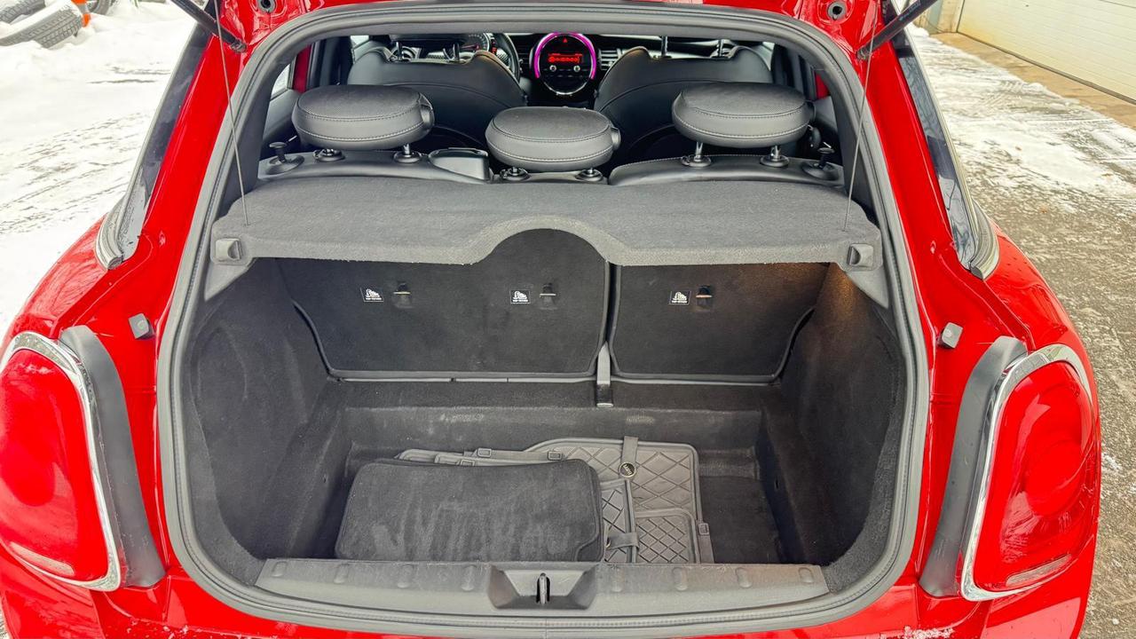 2015 MINI Cooper Hardtop 5dr HB S, sunroof, automatic, Photo