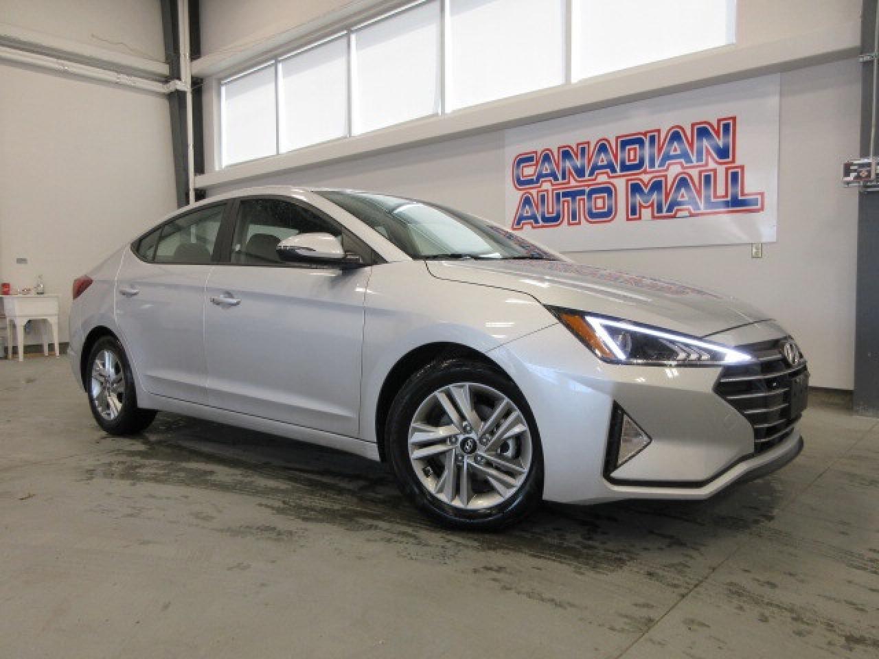 2020 Hyundai Elantra PREFERRED W/SUN & SAFETY PACKAGE, 149K! Photo