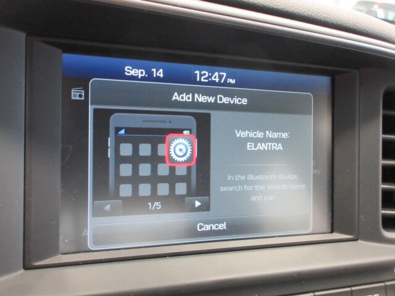 2020 Hyundai Elantra PREFERRED W/SUN & SAFETY PACKAGE, 149K! Photo