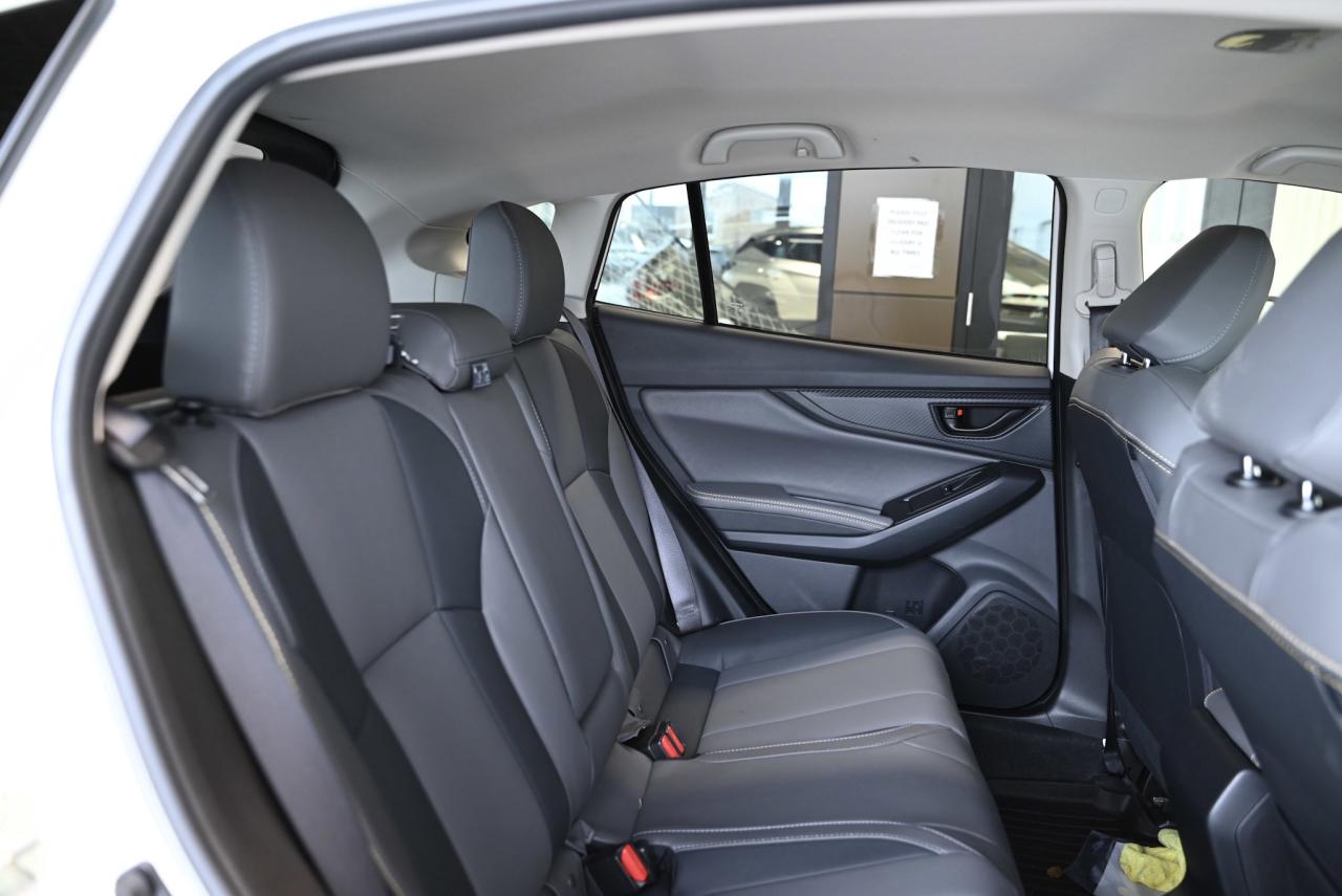 2021 Subaru Crosstrek Outdoor/AWD/Pwr options/Back up Camera/ heated sea Photo