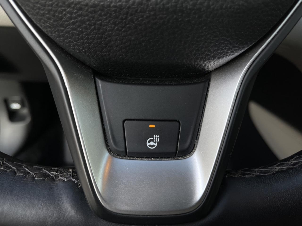 2019 Honda Accord TOURING Pearl White   FULLY LOADED   Leather   Ven Photo