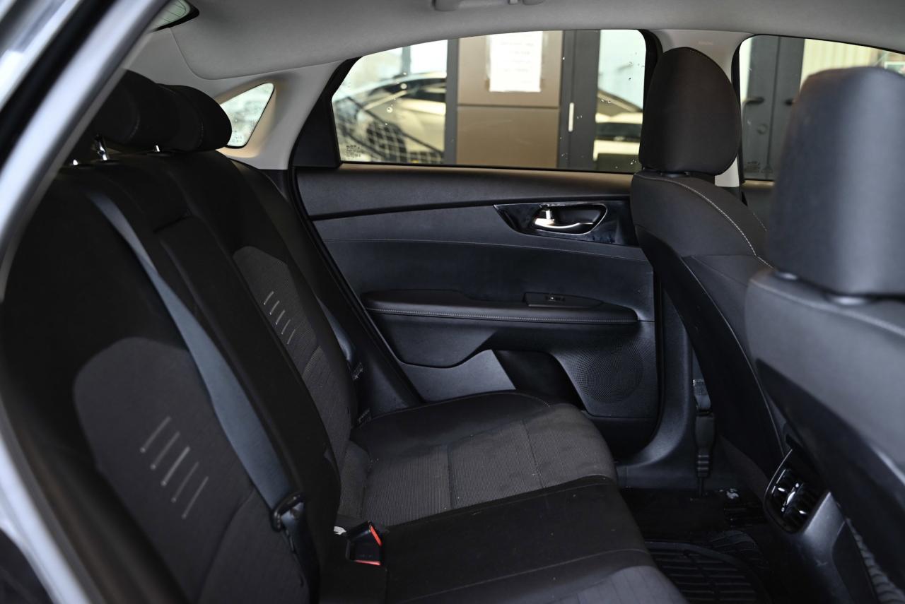 2019 Kia Forte EX PKG/ 1-OWNER/ FULLY CERTIFIED READY TO TAKE HOM Photo