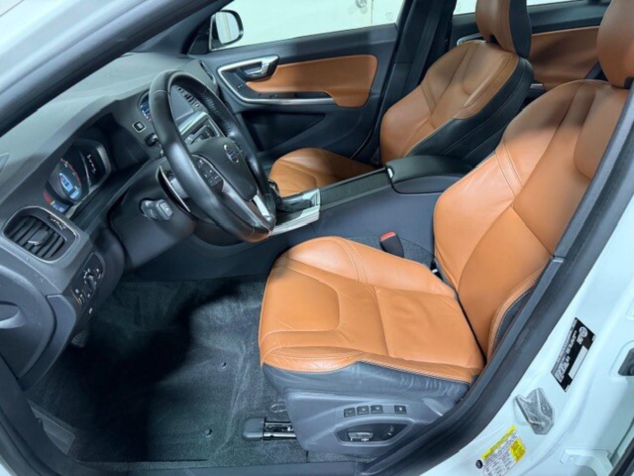 2015 Volvo S60 T6 Drive-E Premier Plus FWD Leather Sunroof Photo