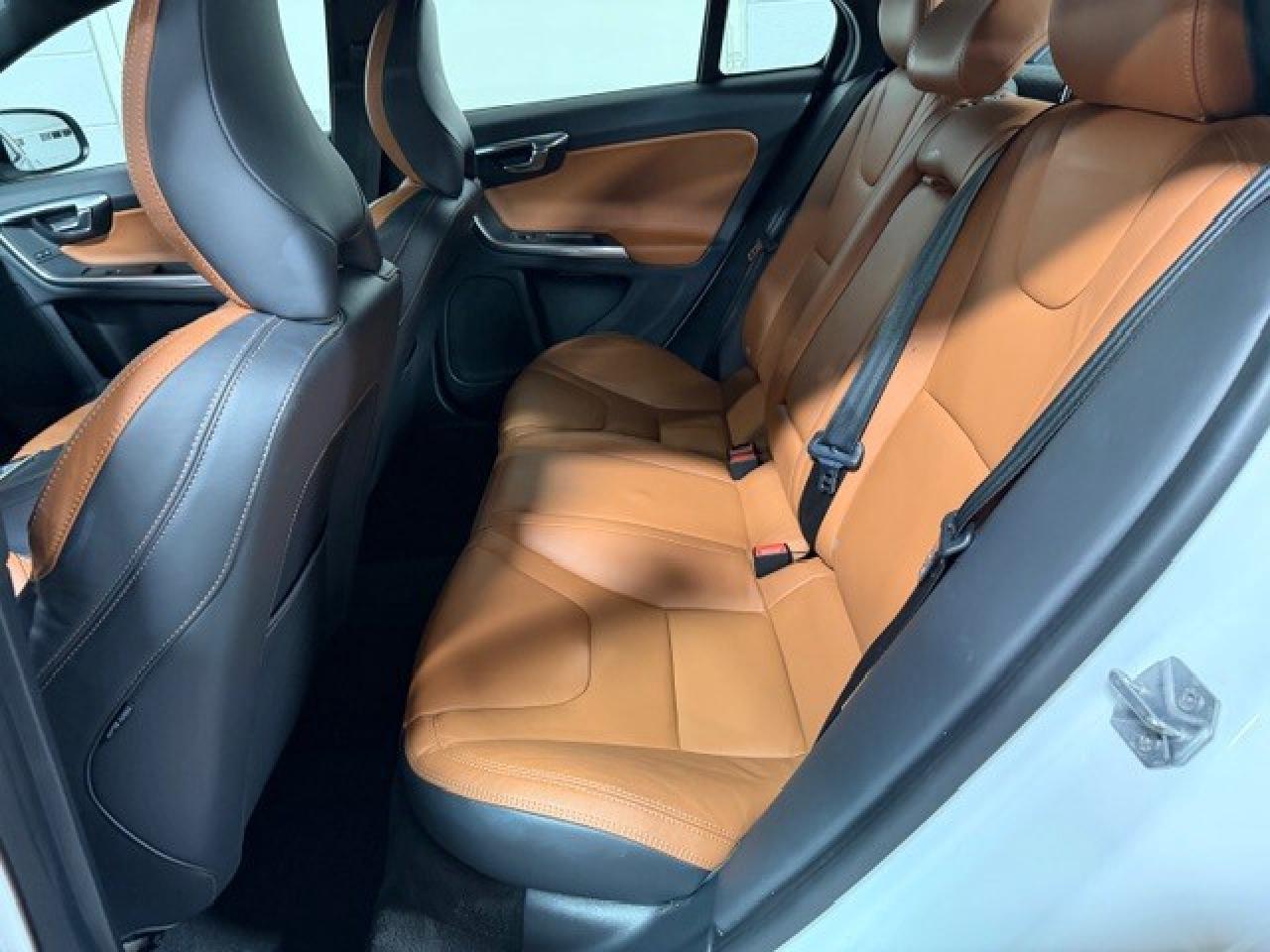 2015 Volvo S60 T6 Drive-E Premier Plus FWD Leather Sunroof Photo