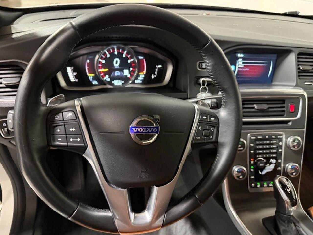 2015 Volvo S60 T6 Drive-E Premier Plus FWD Leather Sunroof Photo