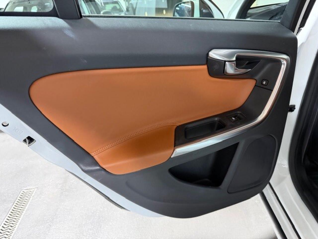 2015 Volvo S60 T6 Drive-E Premier Plus FWD Leather Sunroof Photo