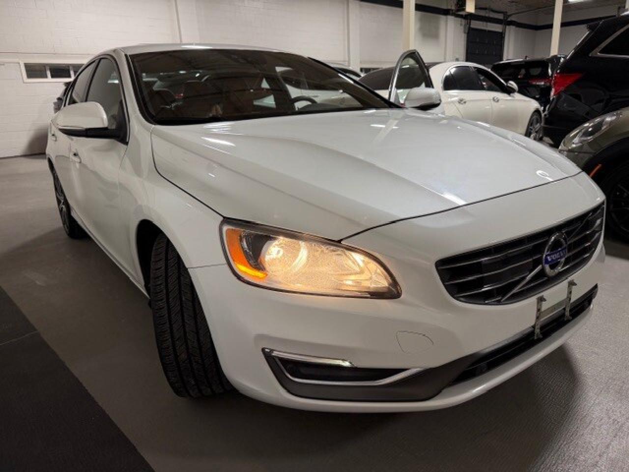 2015 Volvo S60 T6 Drive-E Premier Plus FWD Leather Sunroof Photo