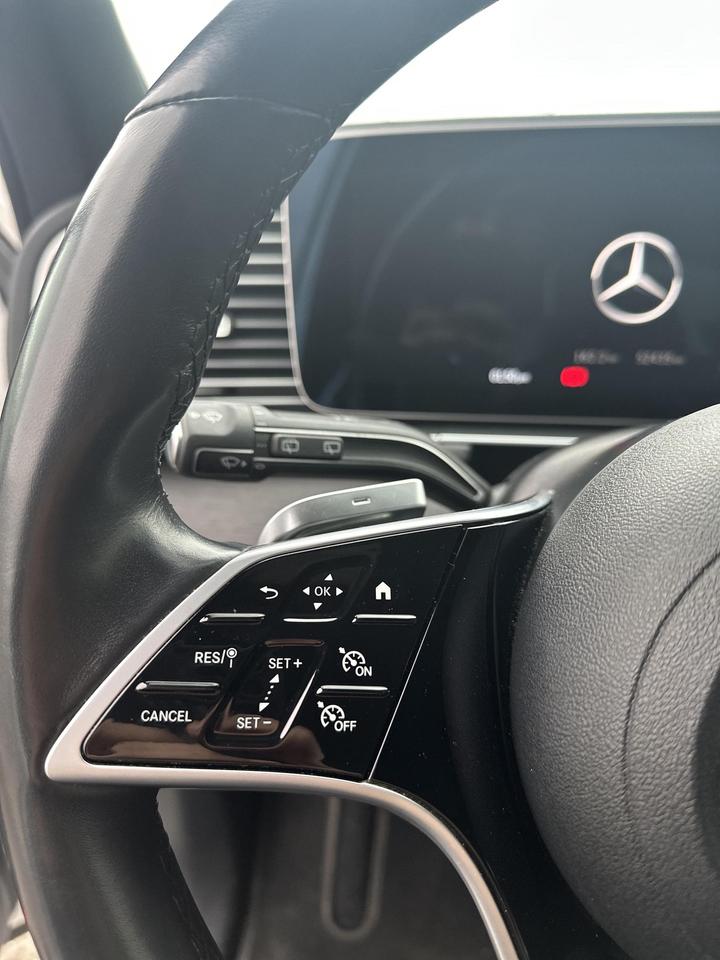 2024 Mercedes-Benz GLE GLE 350 4MATIC, PANO ROOF,  NAVI, DRIVE ASSIST PKG Photo