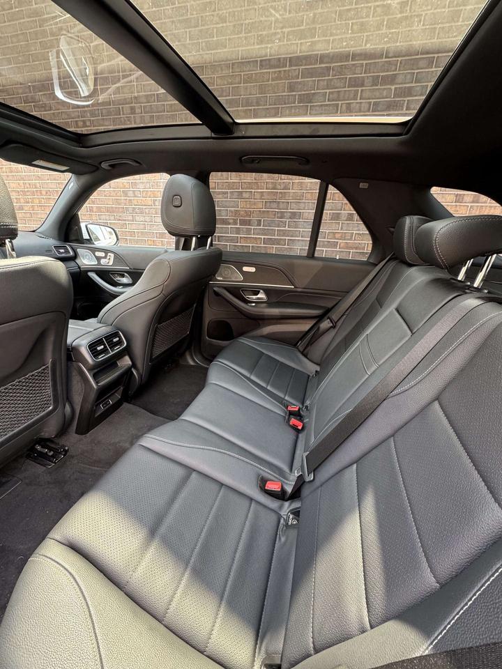 2024 Mercedes-Benz GLE GLE 350 4MATIC, PANO ROOF,  NAVI, DRIVE ASSIST PKG Photo