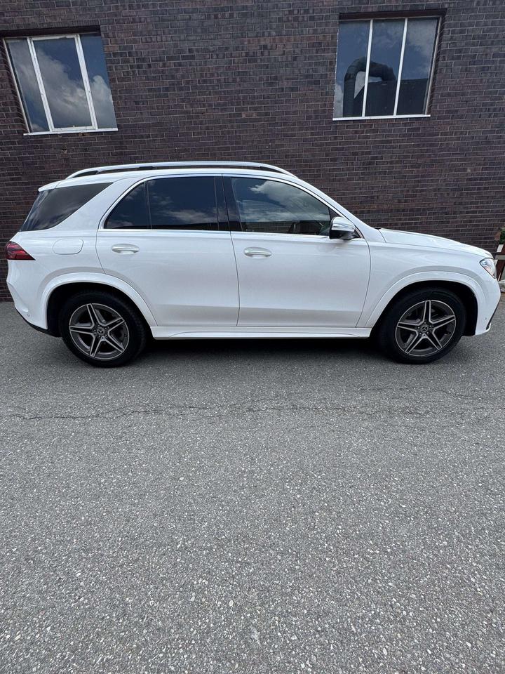 2024 Mercedes-Benz GLE GLE 350 4MATIC, PANO ROOF,  NAVI, DRIVE ASSIST PKG Photo