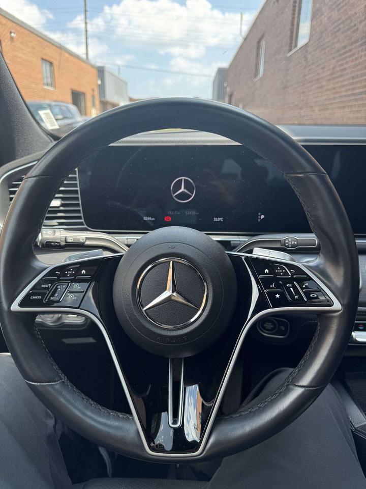 2024 Mercedes-Benz GLE GLE 350 4MATIC, PANO ROOF,  NAVI, DRIVE ASSIST PKG Photo