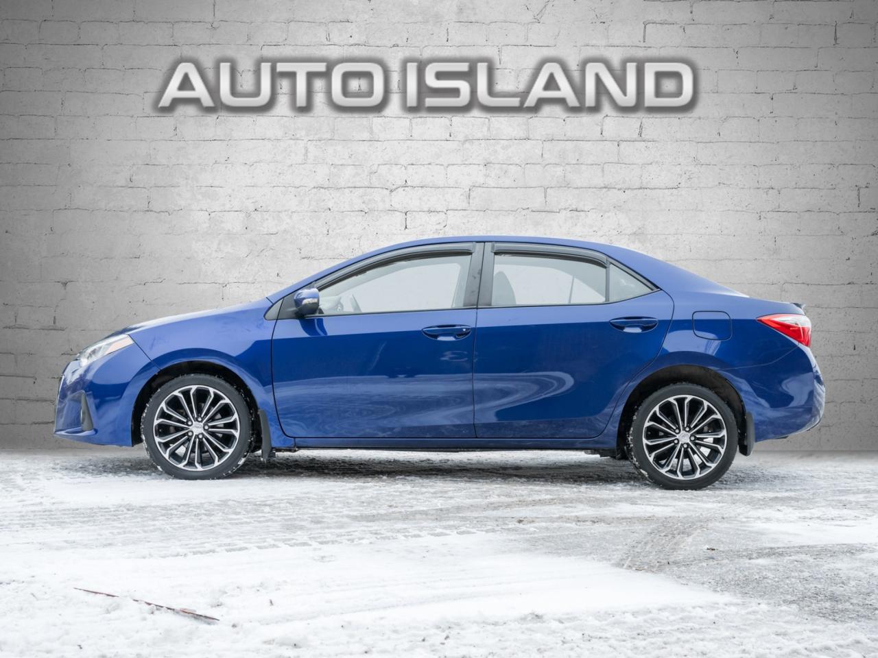 2014 Toyota Corolla CE Photo4