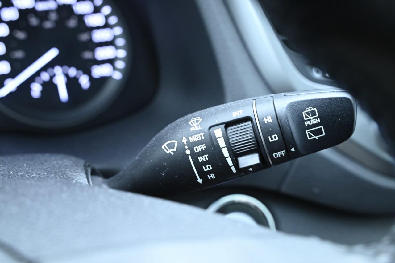 2018 Hyundai Tucson 2.0L Luxury AWD/ 1-owner/ Certified ready to go! Photo