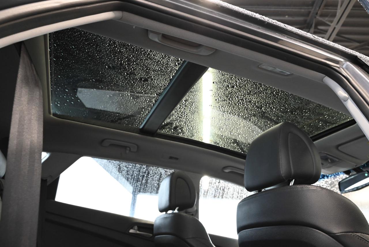 2018 Hyundai Tucson 2.0L Luxury AWD/ 1-owner/ Certified ready to go! Photo