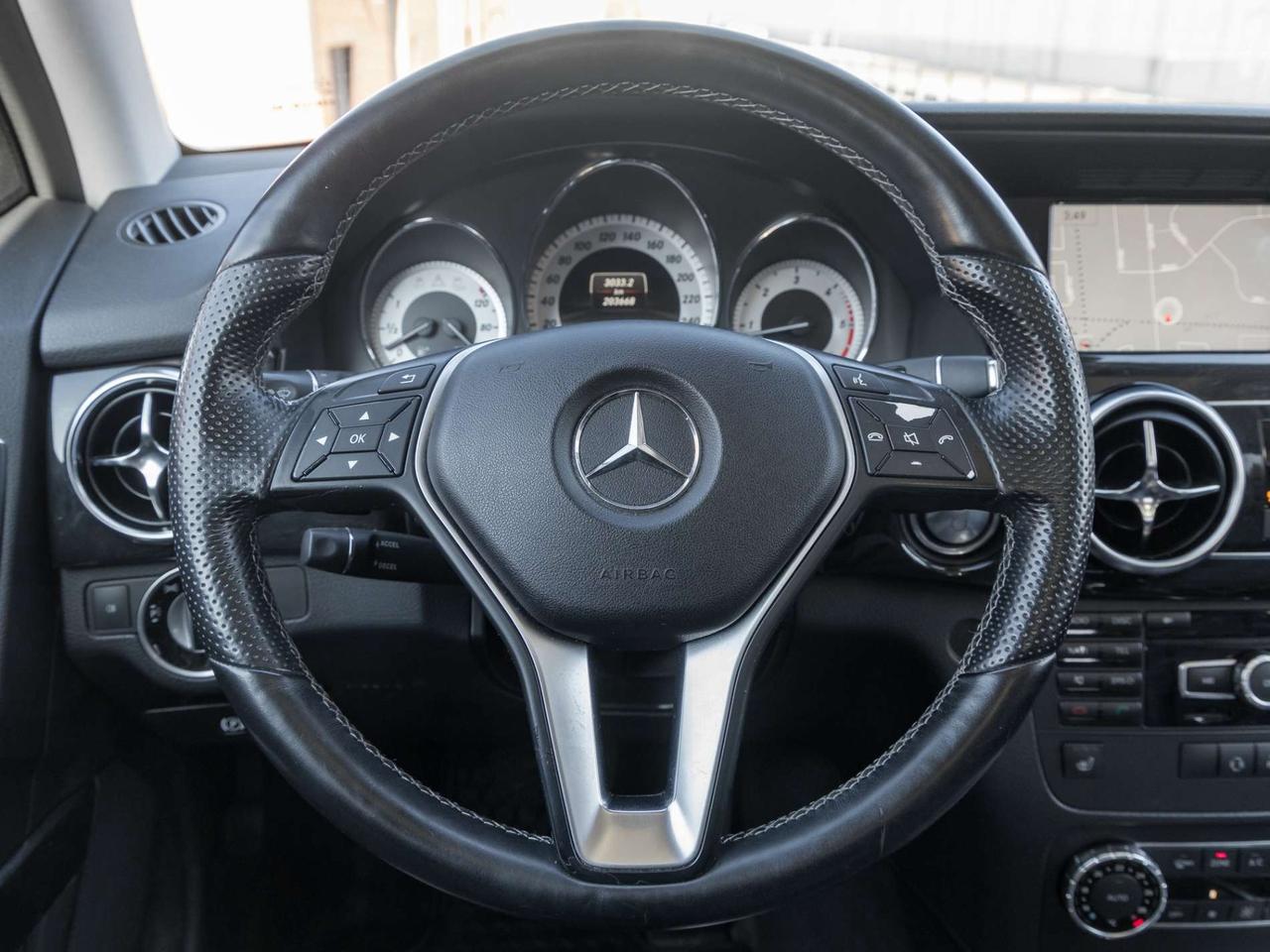 2013 Mercedes-Benz GLK-Class 4MATIC 4DR GLK 250 BLUETEC Photo