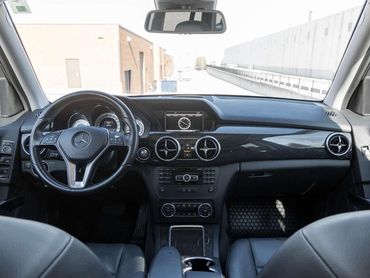 2013 Mercedes-Benz GLK-Class 4MATIC 4DR GLK 250 BLUETEC Photo