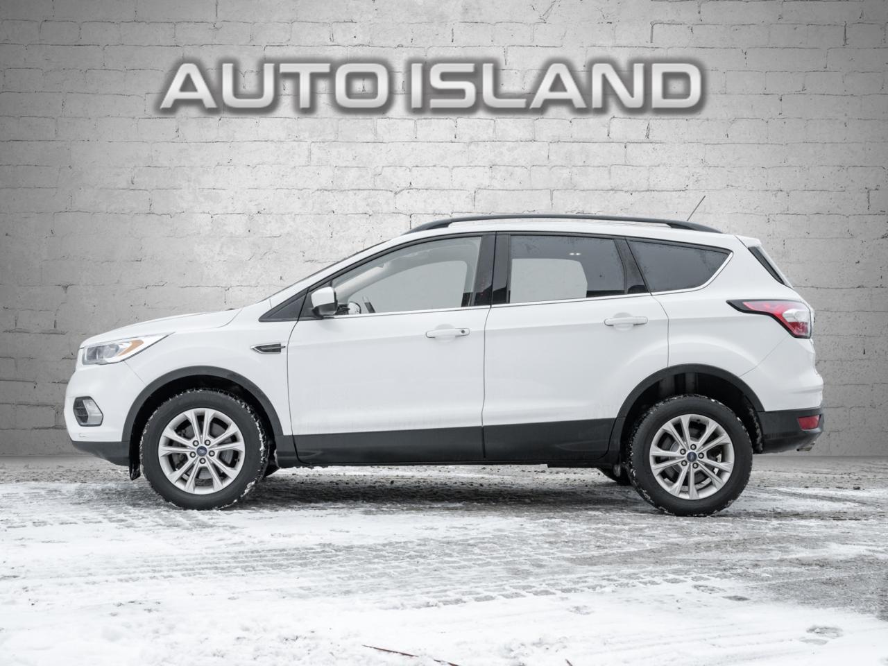 2018 Ford Escape SEL 4WD, NAV, CAMERA, LEATHER, SUNROOF Photo