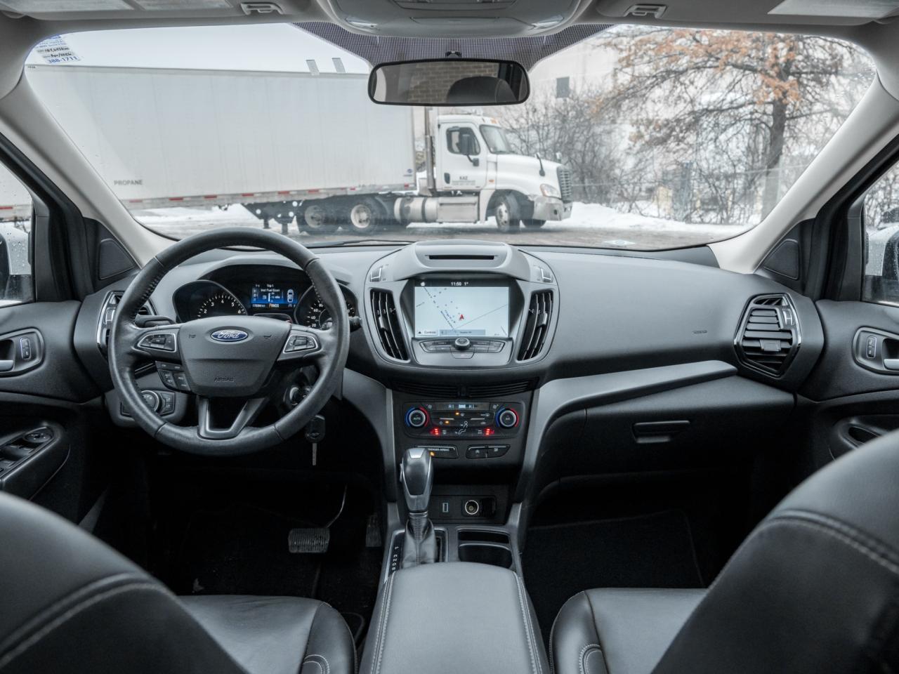 2018 Ford Escape SEL 4WD, NAV, CAMERA, LEATHER, SUNROOF Photo