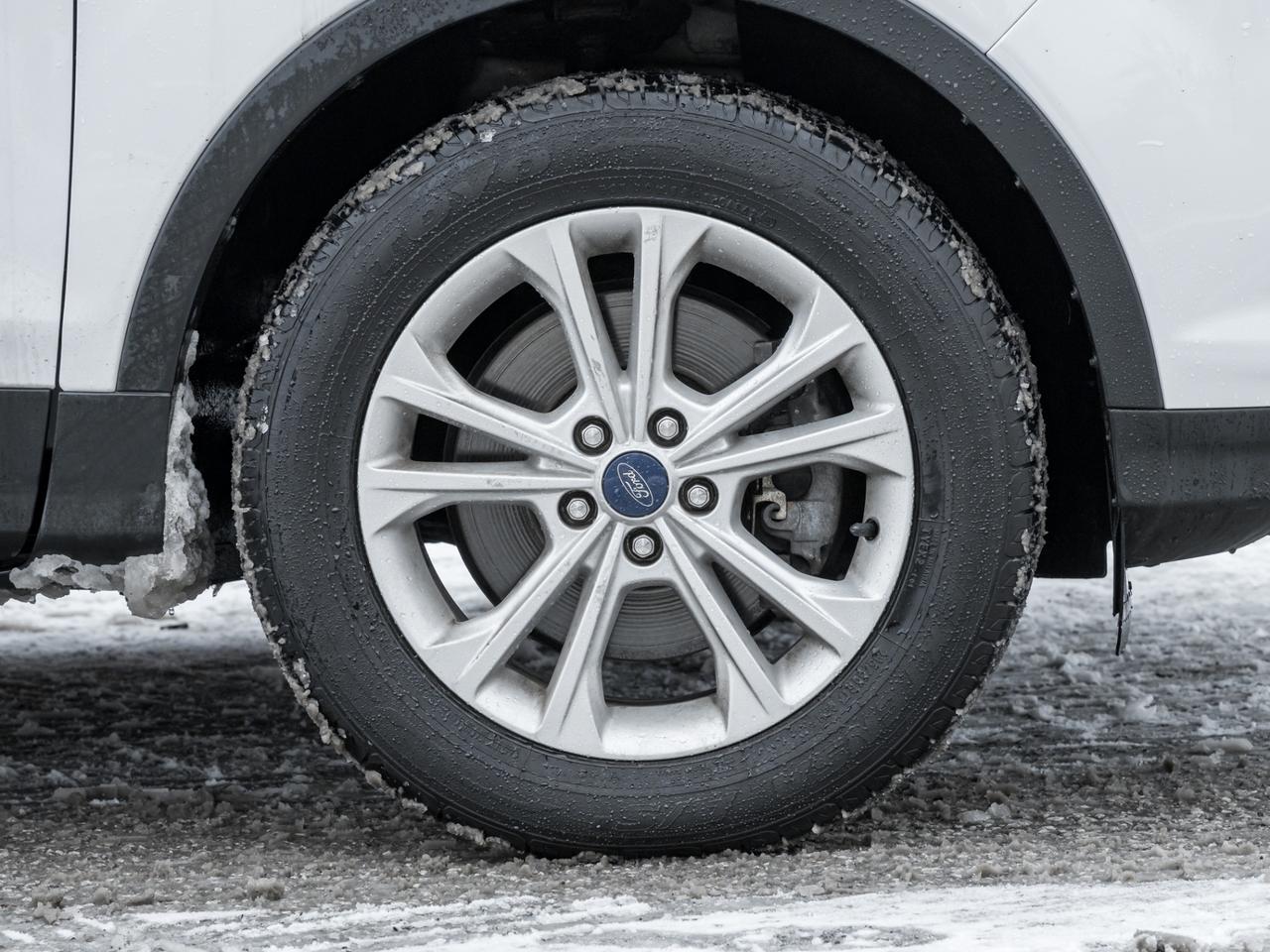 2018 Ford Escape SEL 4WD, NAV, CAMERA, LEATHER, SUNROOF Photo