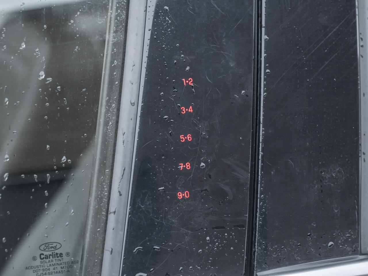 2018 Ford Escape SEL 4WD, NAV, CAMERA, LEATHER, SUNROOF Photo