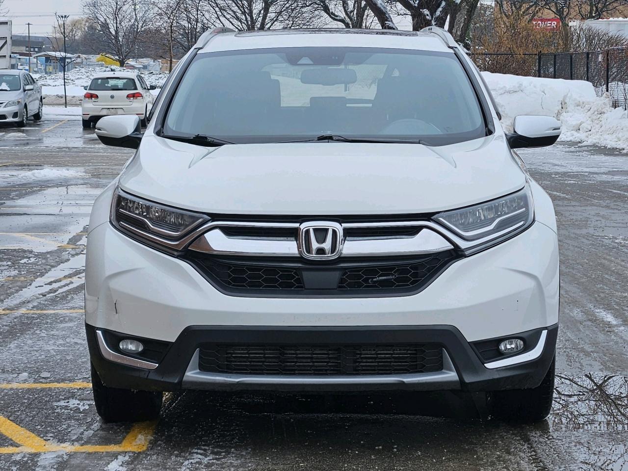 2019 Honda CR-V Touring AWD, ACCIDENT FREE, NAV, LEATHER, CAMERA, Photo