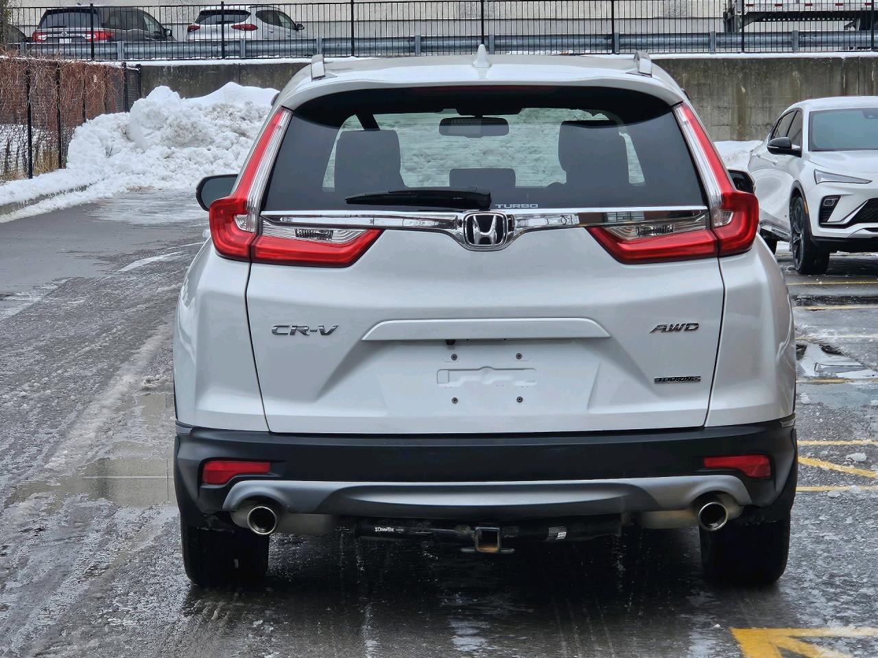 2019 Honda CR-V Touring AWD, ACCIDENT FREE, NAV, LEATHER, CAMERA, Photo4
