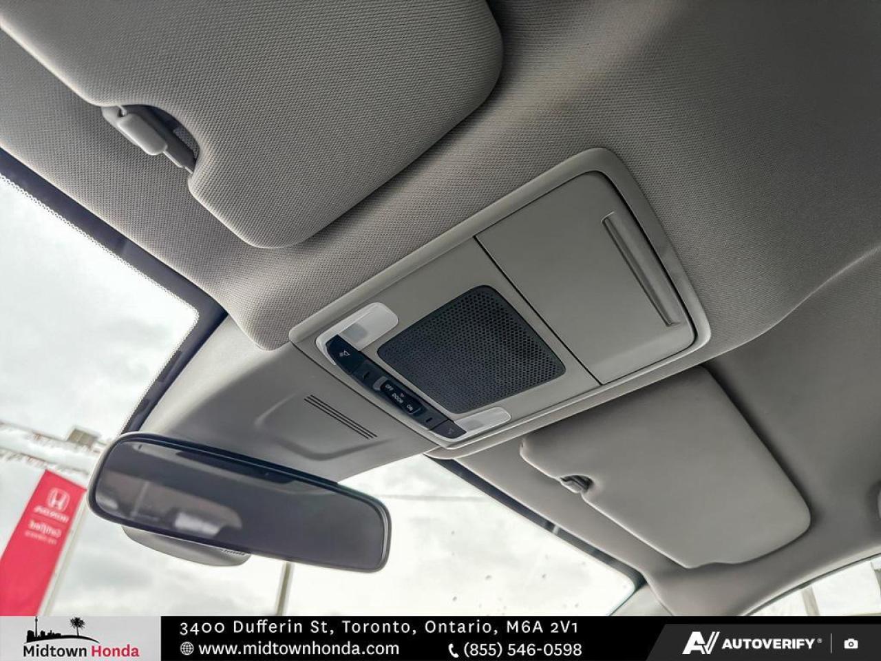 2024 Honda CR-V *New Inventory / AWD / Clean Carfax Photo