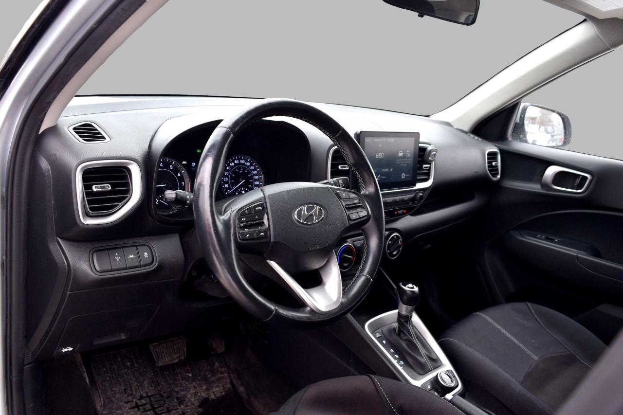 2022 Hyundai Venue Preferred Back Up Camera Photo