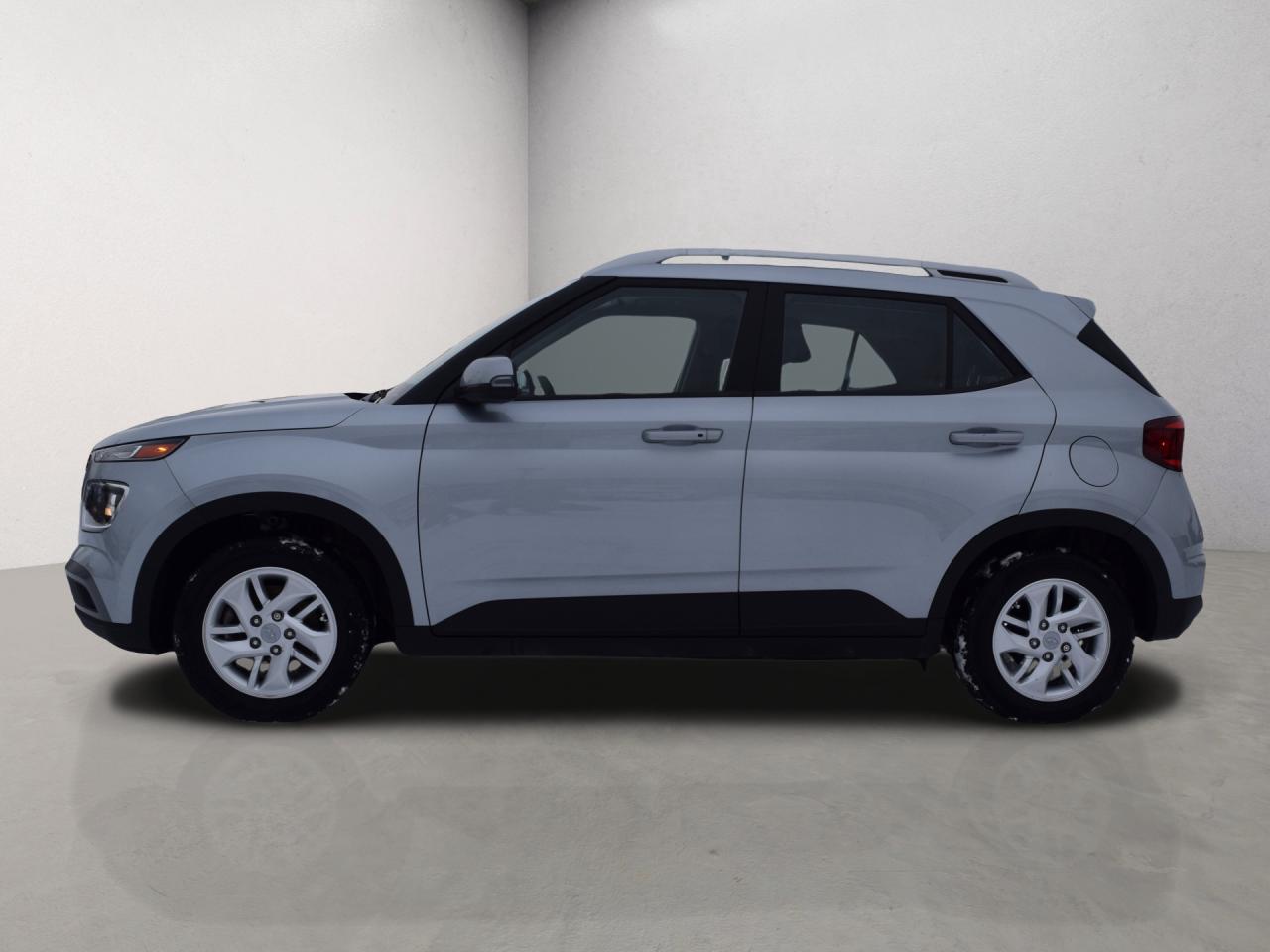 2022 Hyundai Venue Preferred Back Up Camera Photo