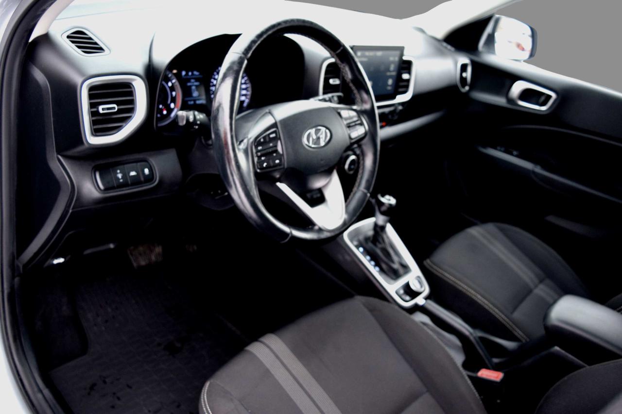 2022 Hyundai Venue Preferred Back Up Camera Photo