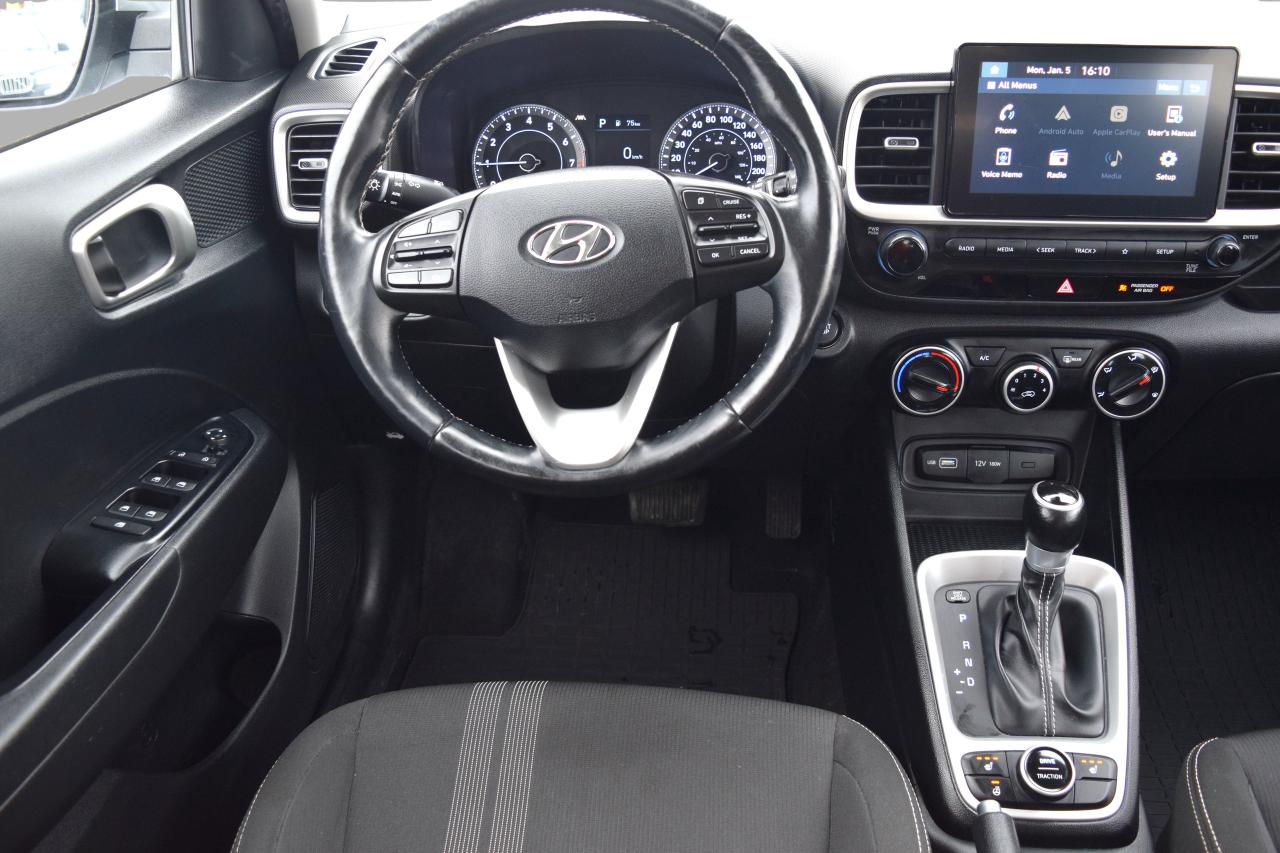 2022 Hyundai Venue Preferred Back Up Camera Photo