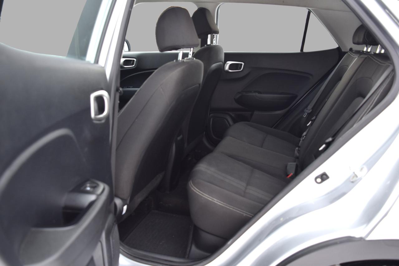 2022 Hyundai Venue Preferred Back Up Camera Photo