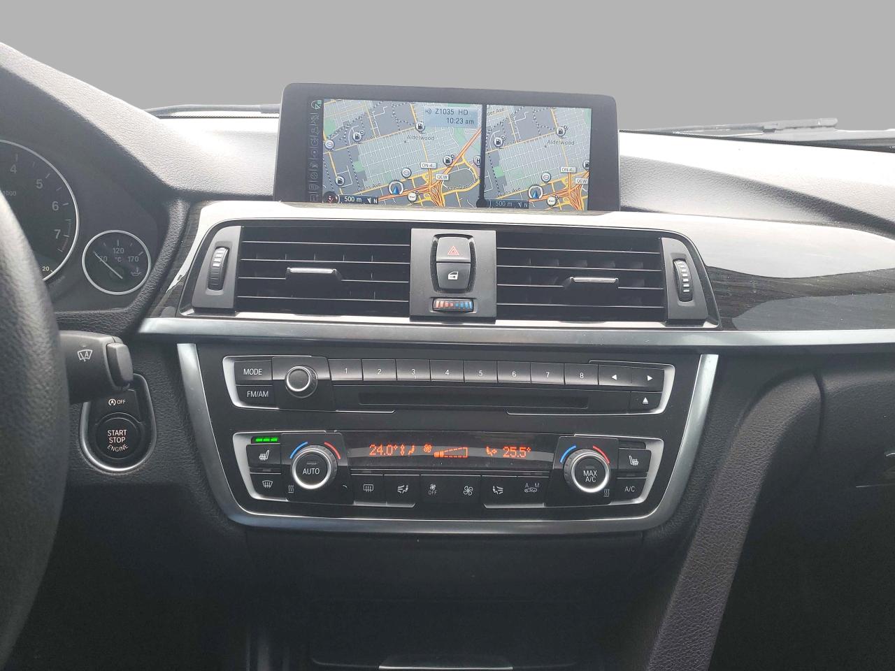 2014 BMW 3 Series 328i xDrive Photo