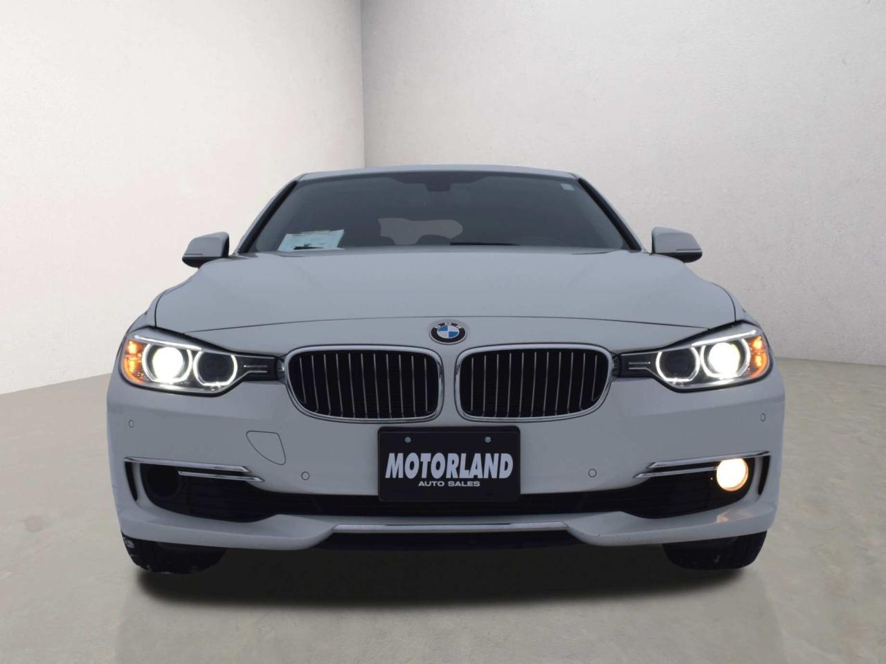 2014 BMW 3 Series 328i xDrive Photo