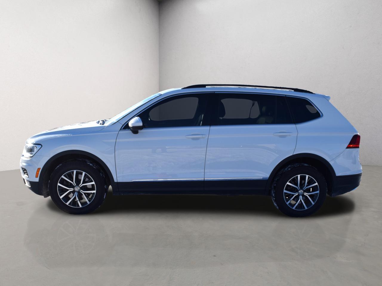 2019 Volkswagen Tiguan Comfortline Leather Panoramic Sunroof Photo