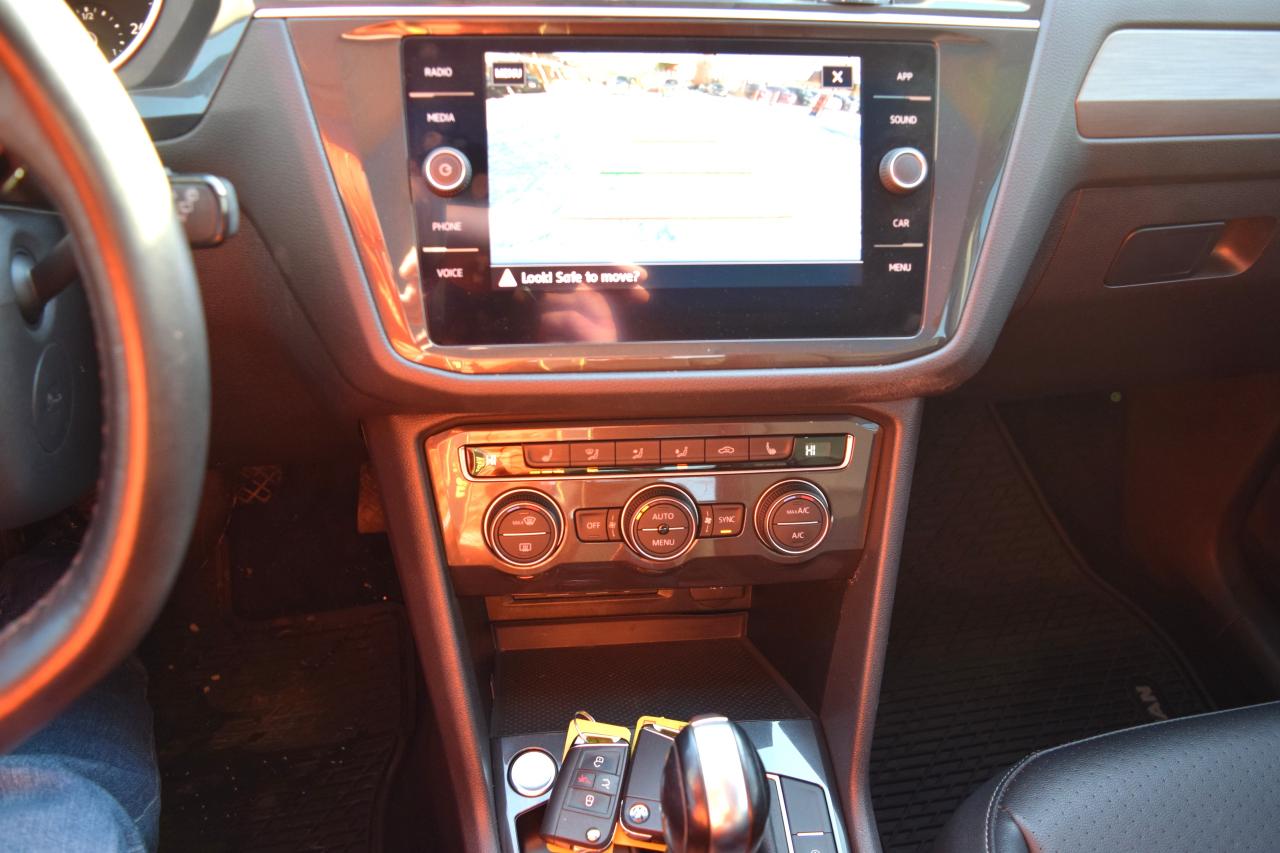 2019 Volkswagen Tiguan Comfortline Leather Panoramic Sunroof Photo