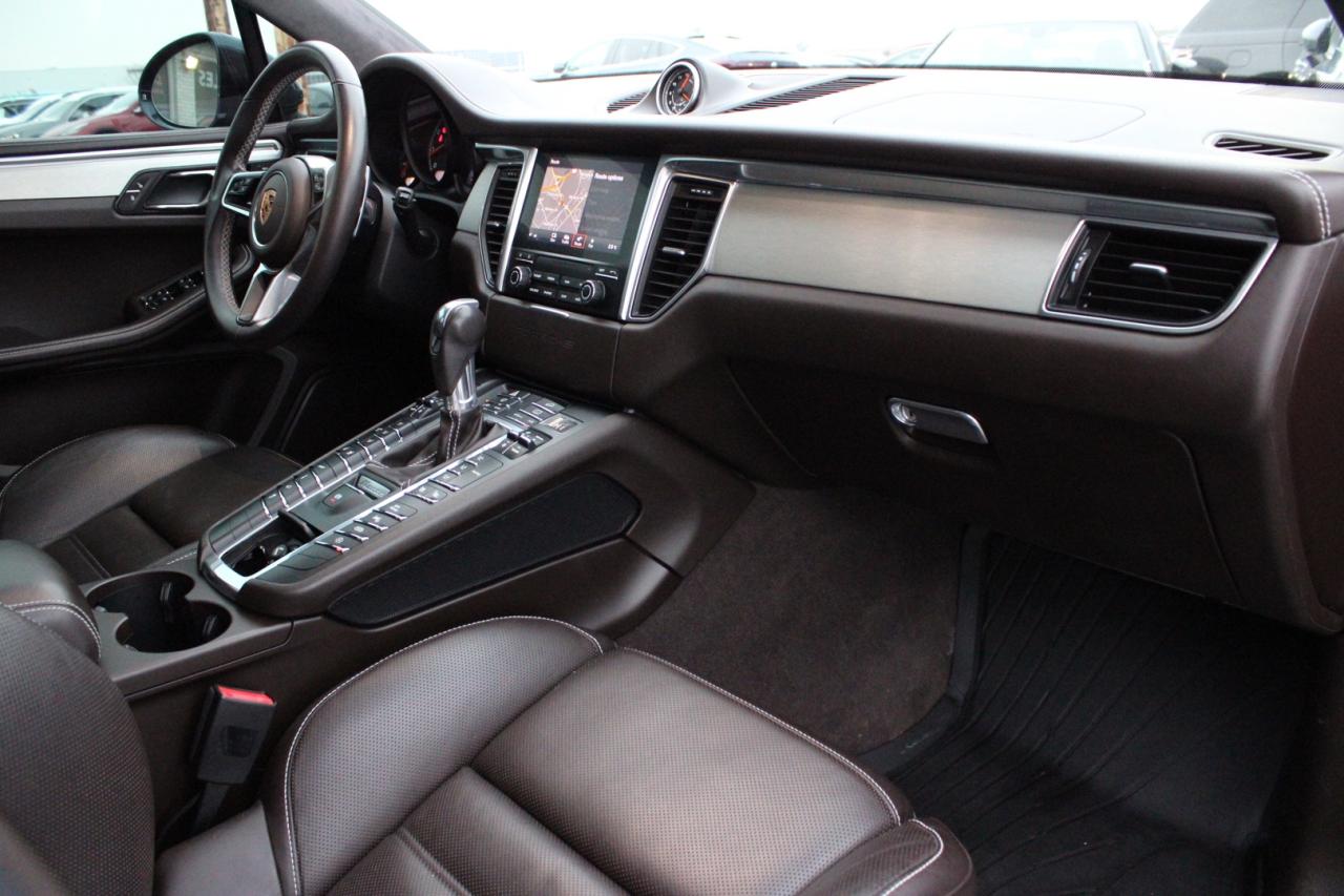 2018 Porsche Macan Turbo   No Accident   Loaded   Safety Certified Photo