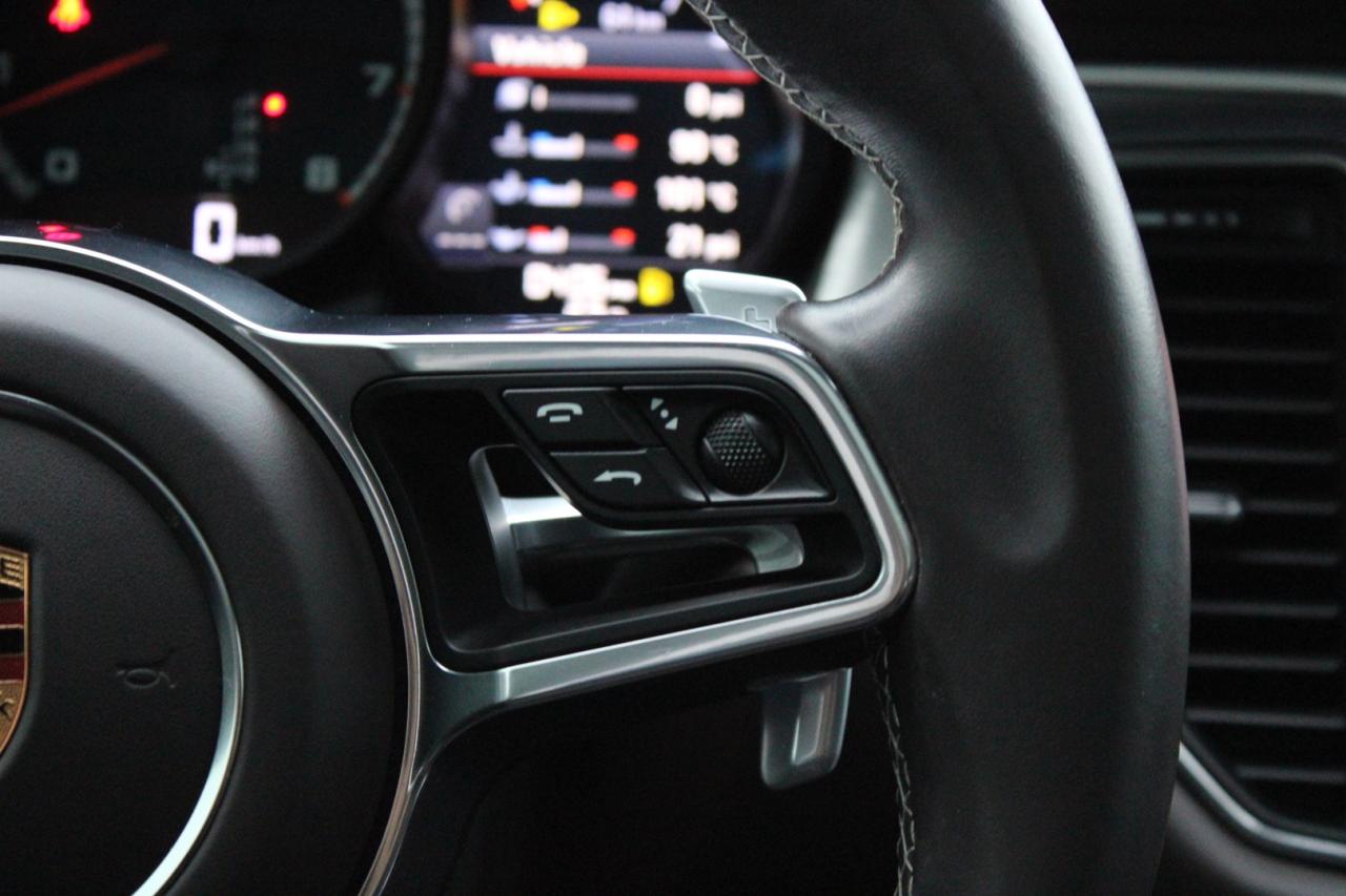 2018 Porsche Macan Turbo   No Accident   Loaded   Safety Certified Photo