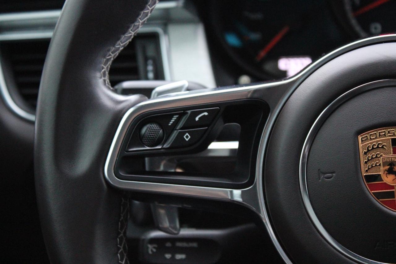 2018 Porsche Macan Turbo   No Accident   Loaded   Safety Certified Photo