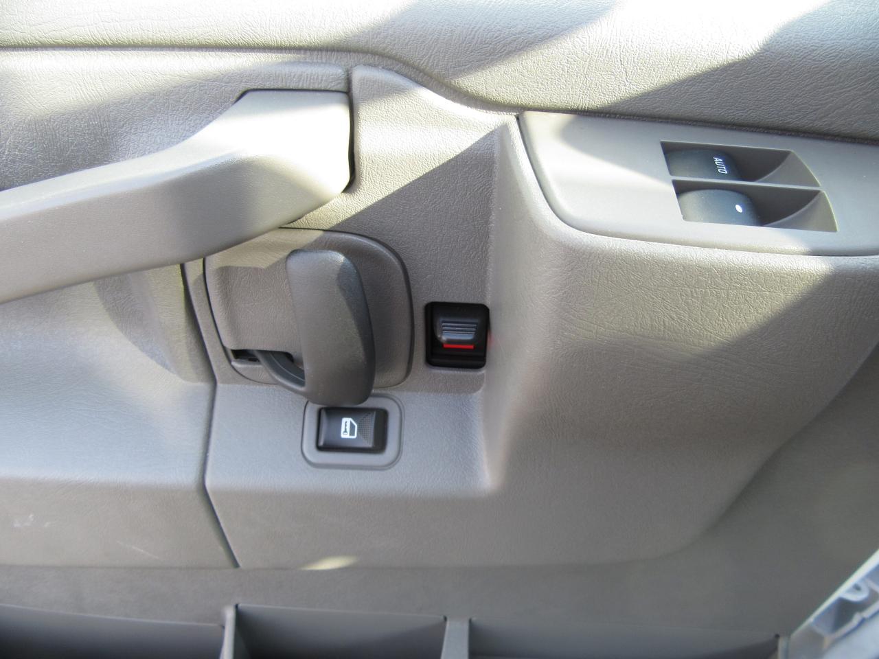 2024 Chevrolet 3500 3500 14FT CUSTOM HIGH BOX & NEW POWER LIFTGATE Photo