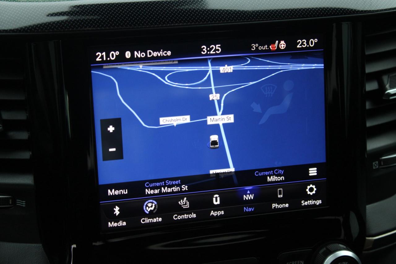 2019 RAM 1500 Sport Crew Cab 4WD Moonroof Photo