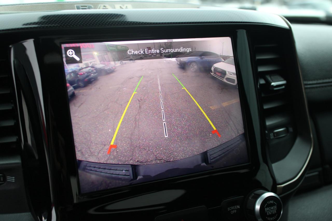 2019 RAM 1500 Sport Crew Cab 4WD Moonroof Photo