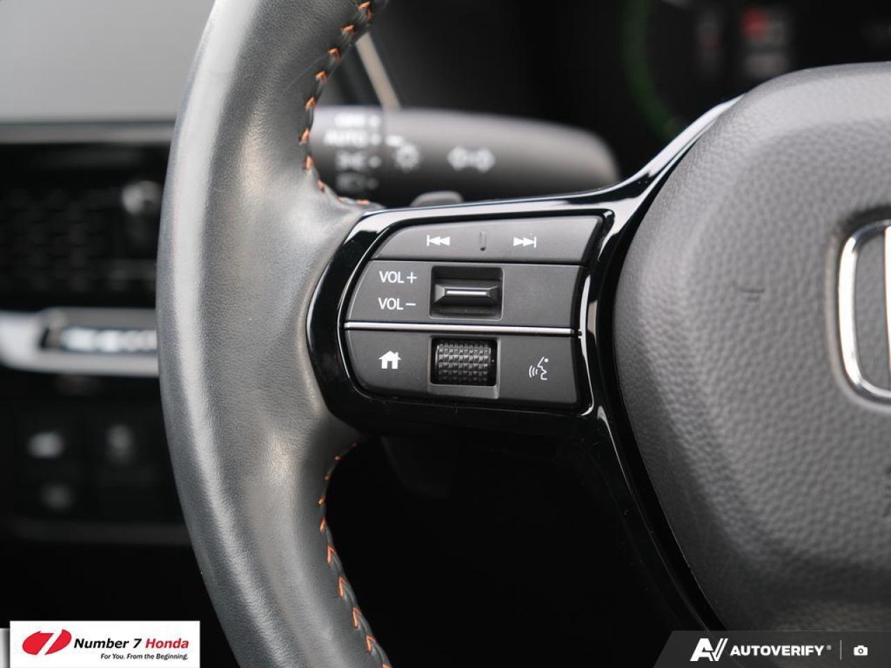 2023 Honda CR-V Hybrid Touring *NO REPORTED ACCIDENTS*ONE OWNER Photo