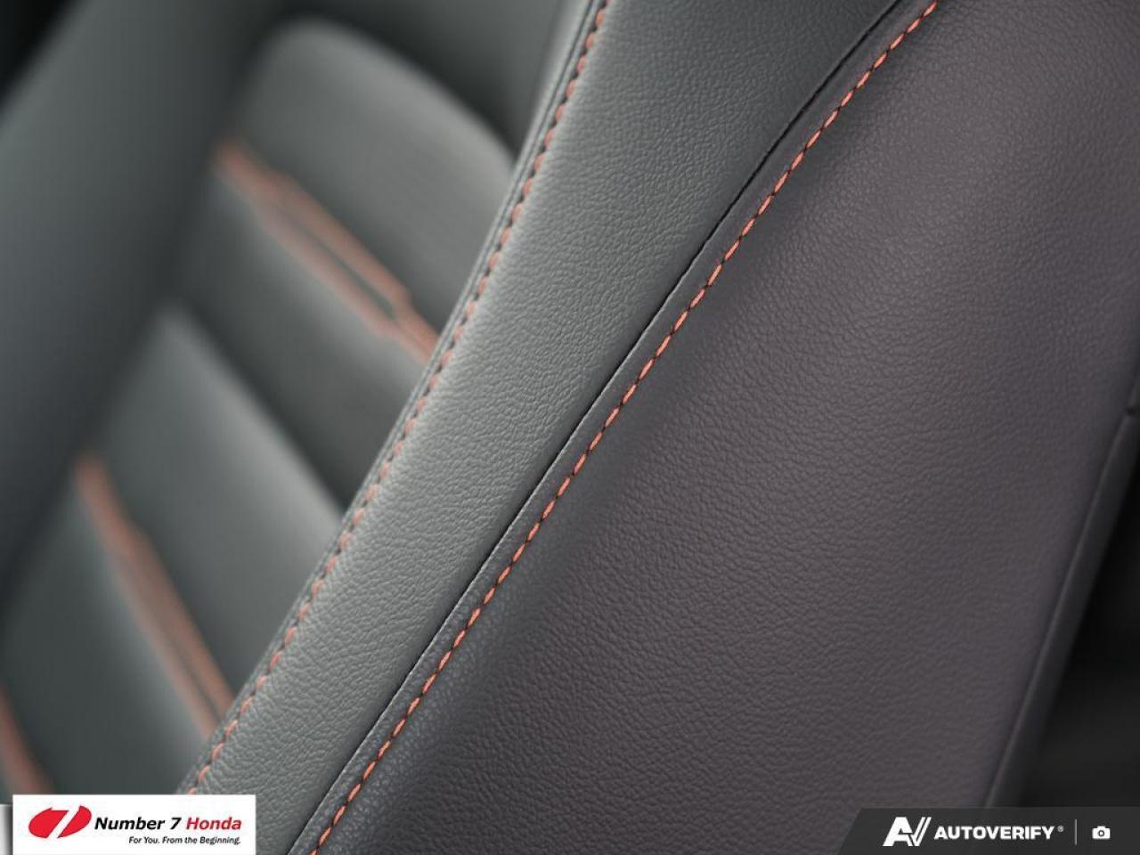 2023 Honda CR-V Hybrid Touring *NO REPORTED ACCIDENTS*ONE OWNER Photo