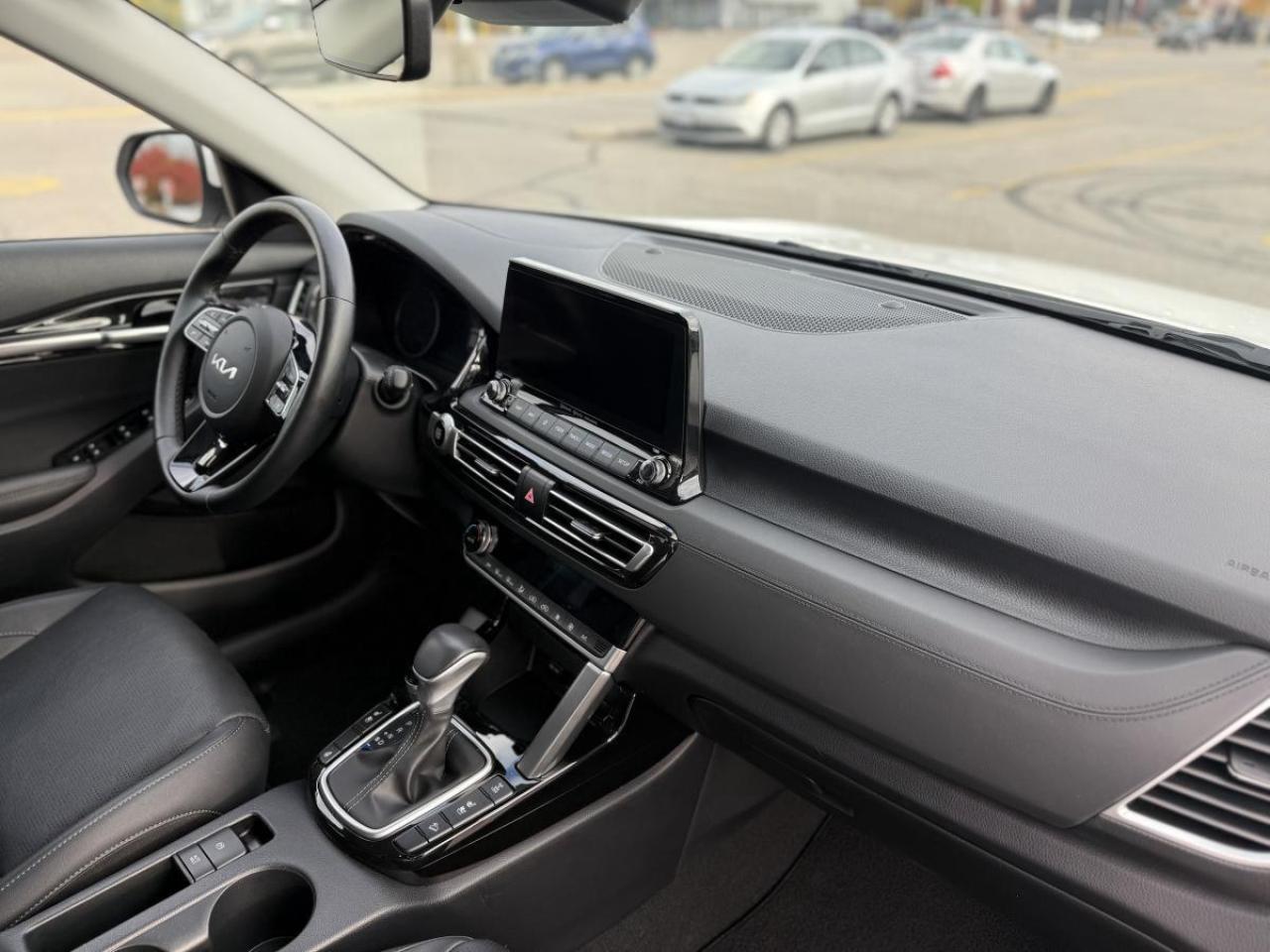 2024 Kia Seltos AWD Photo