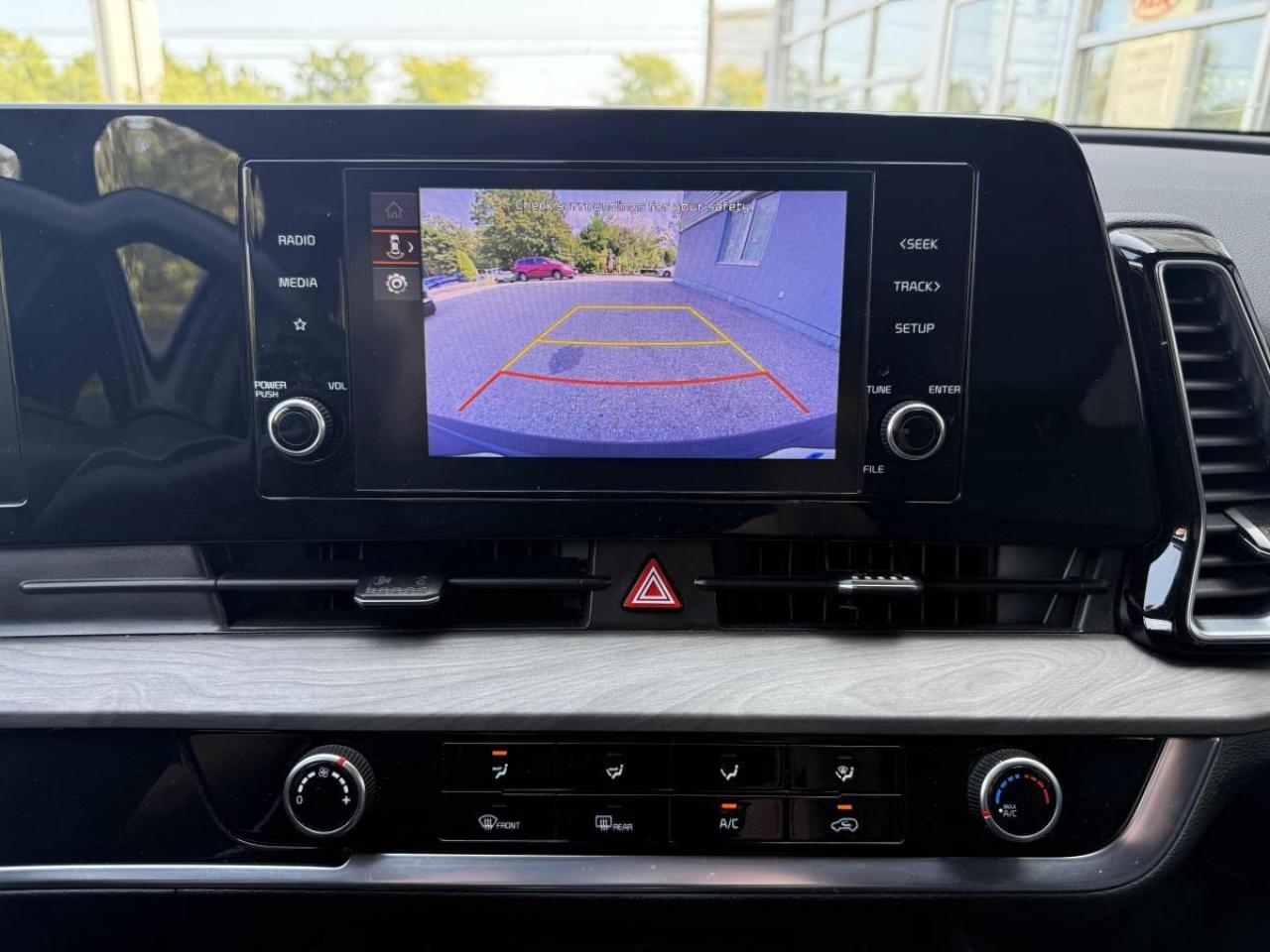 2024 Kia Sportage LX FWD Photo