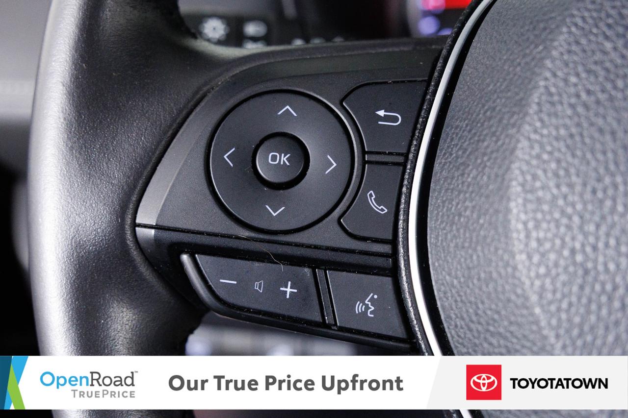 2020 Toyota RAV4 XLE! ACCIDENT FREE! ELIGIBLE FOR OPEN ROAD LEASING Photo