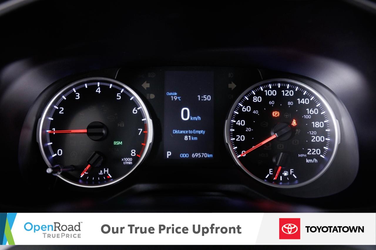 2020 Toyota RAV4 XLE! ACCIDENT FREE! ELIGIBLE FOR OPEN ROAD LEASING Photo